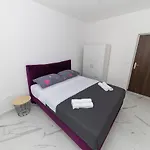 Sunrise, Beautiful Penthouse With Jacuzzi Villa Petrcane